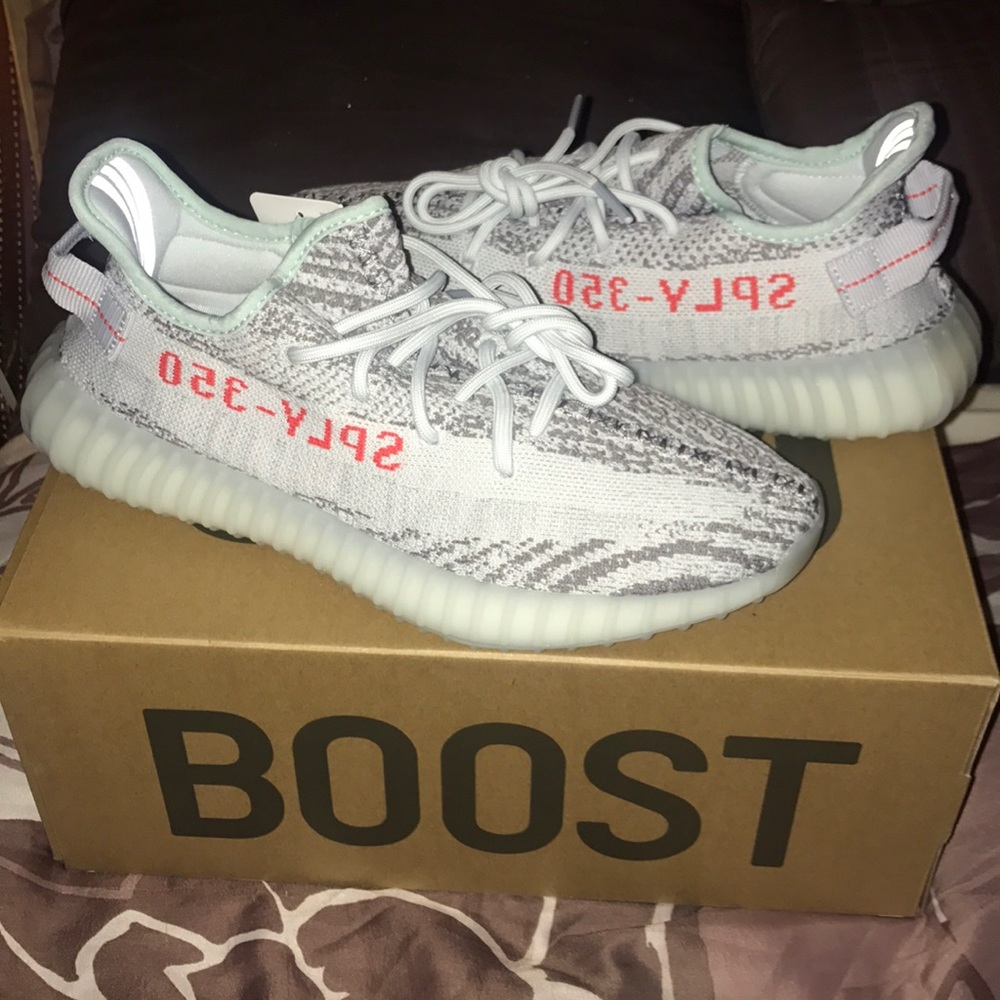 SOLD: Adidas Yeezy Boost 350 V2 - Blue Tint